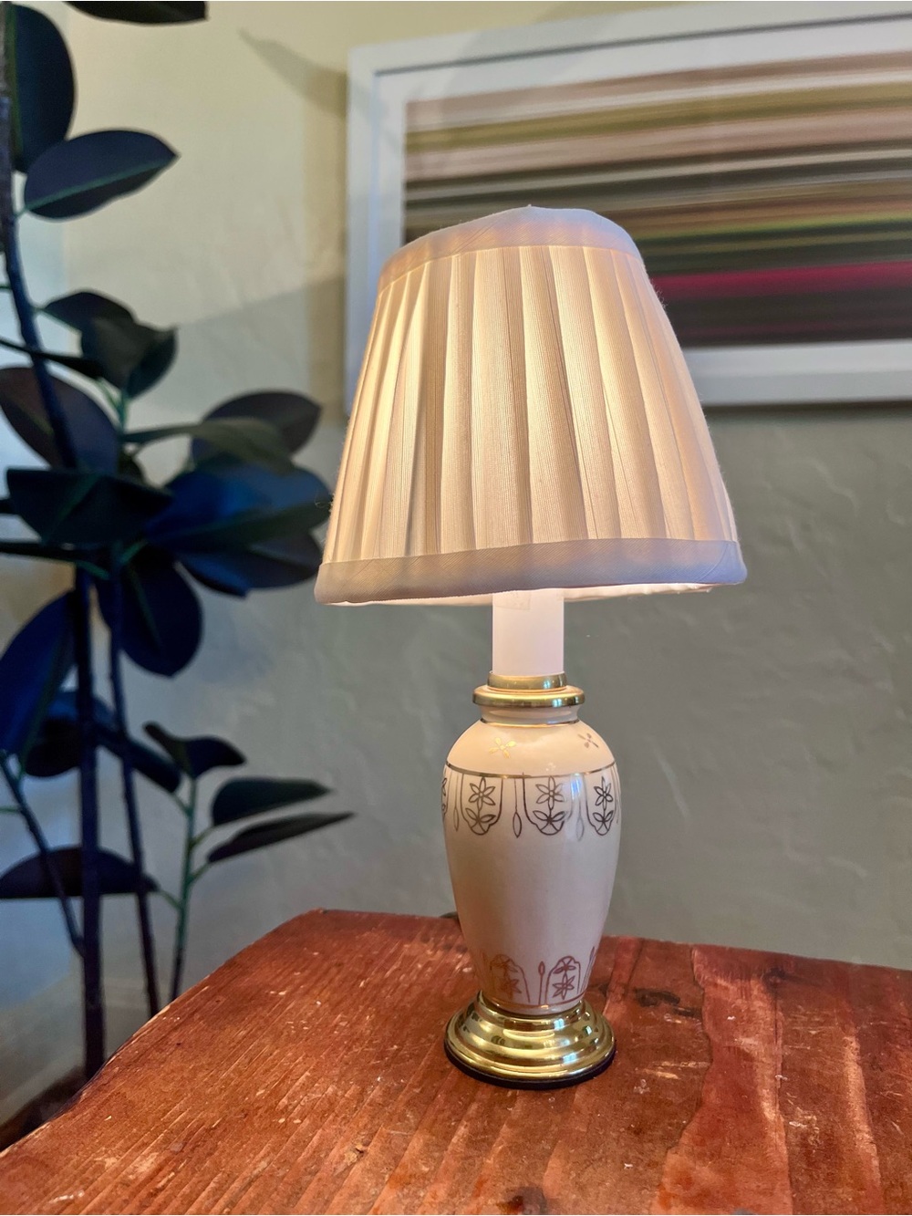 Hollywood regency style table lamp
